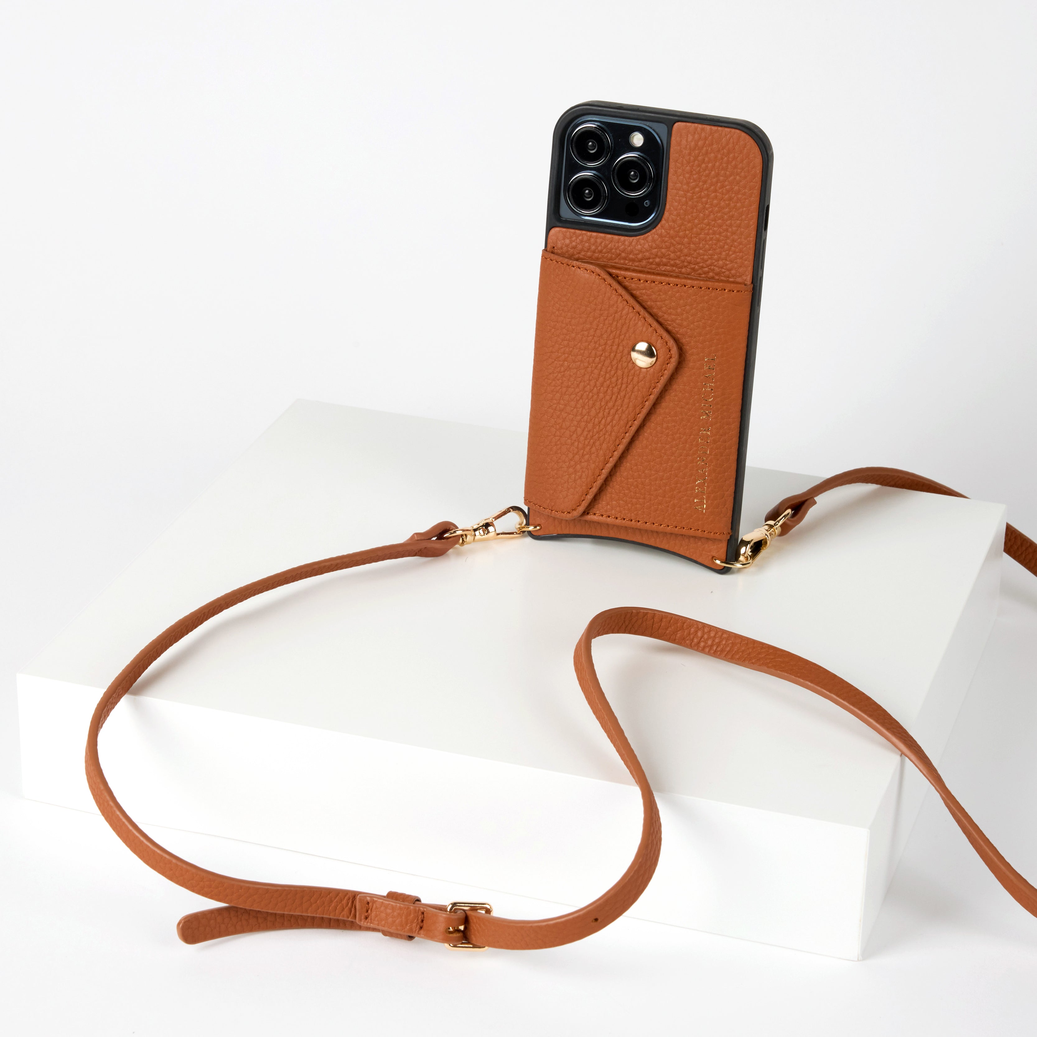 Caviar Phone Case Wallet – Luxe Tan