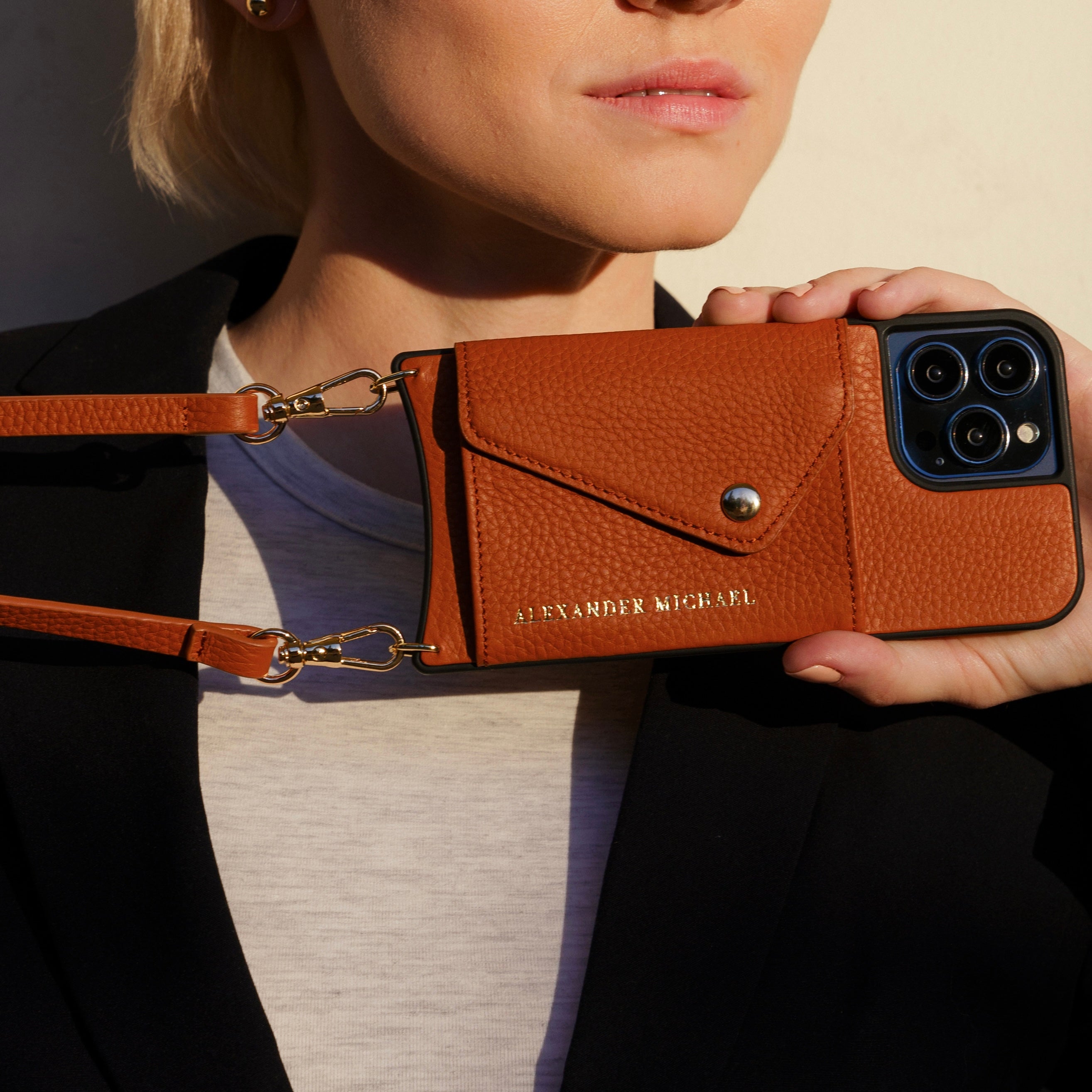 Caviar Phone Case Wallet – Luxe Tan